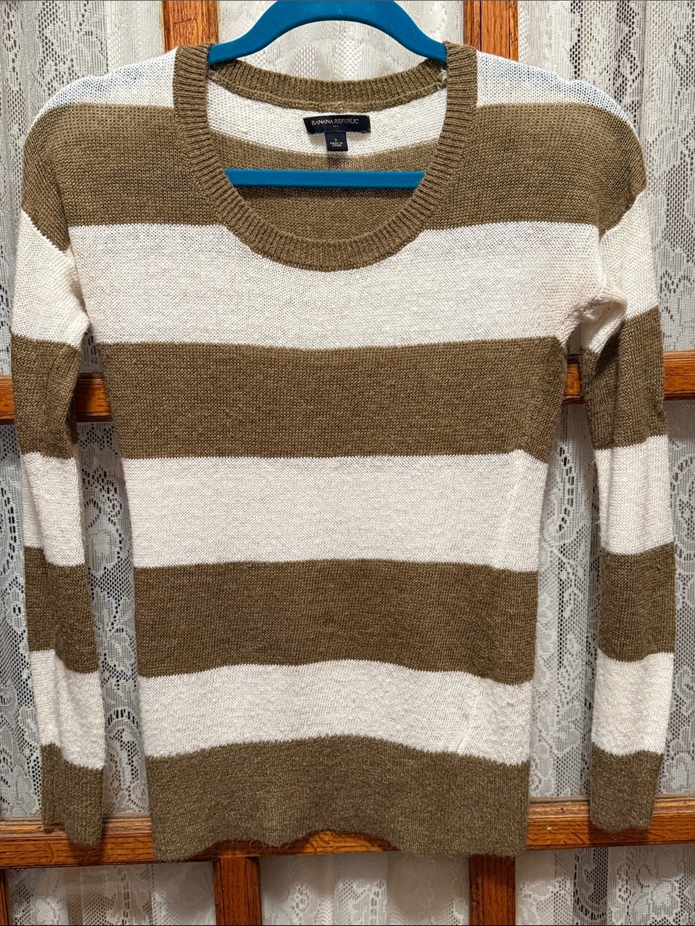 Banana Republic Lightweight Brown and Cream Striped Crewneck Sweater